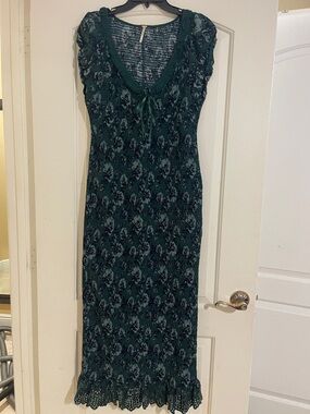 Free People Dark Green and Navy Textured Knit Top